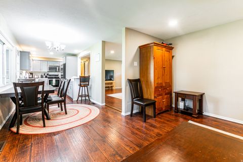 Tiny photo for 602 E 5600 S, Murray, UT 84107 (MLS # 2147300)