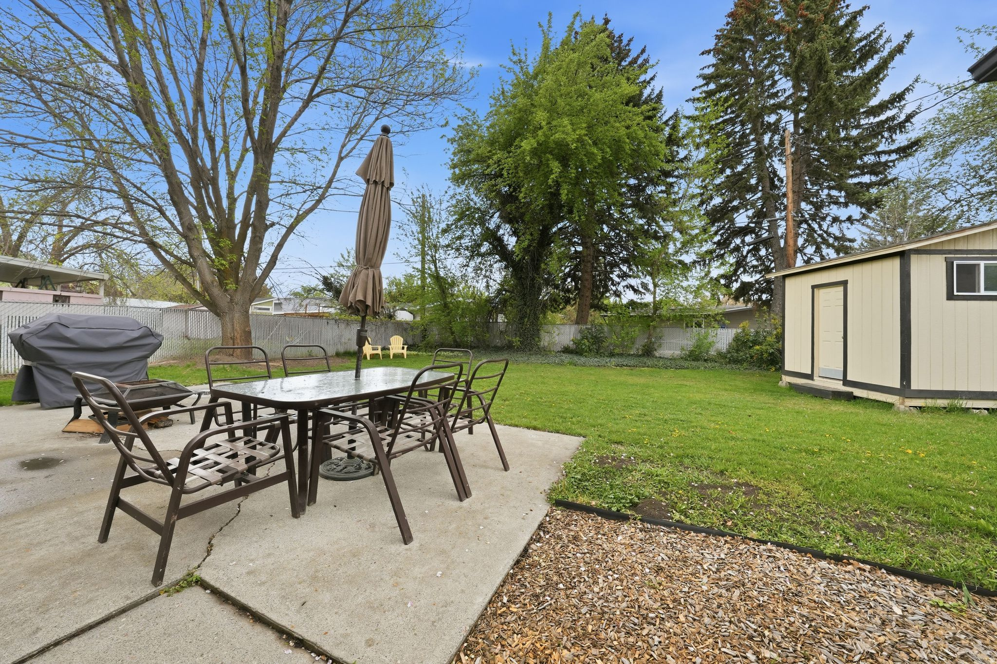 EL RANCHO - Residential