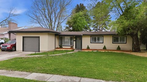 Photo of 602 E 5600 S, Murray, UT 84107 (MLS # 2147300)