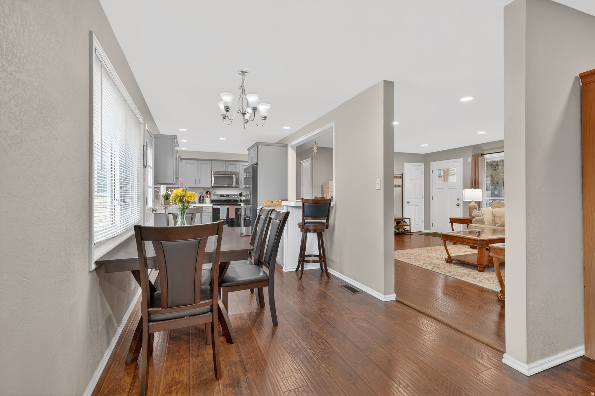 EL RANCHO - Residential