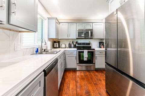 Tiny photo for 602 E 5600 S, Murray, UT 84107 (MLS # 2147300)