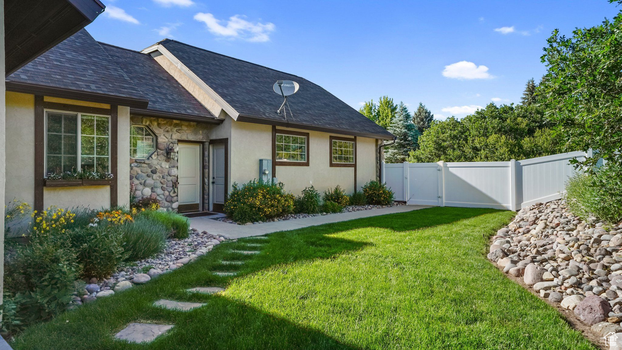 LAKE CREEK FARMS - Residential