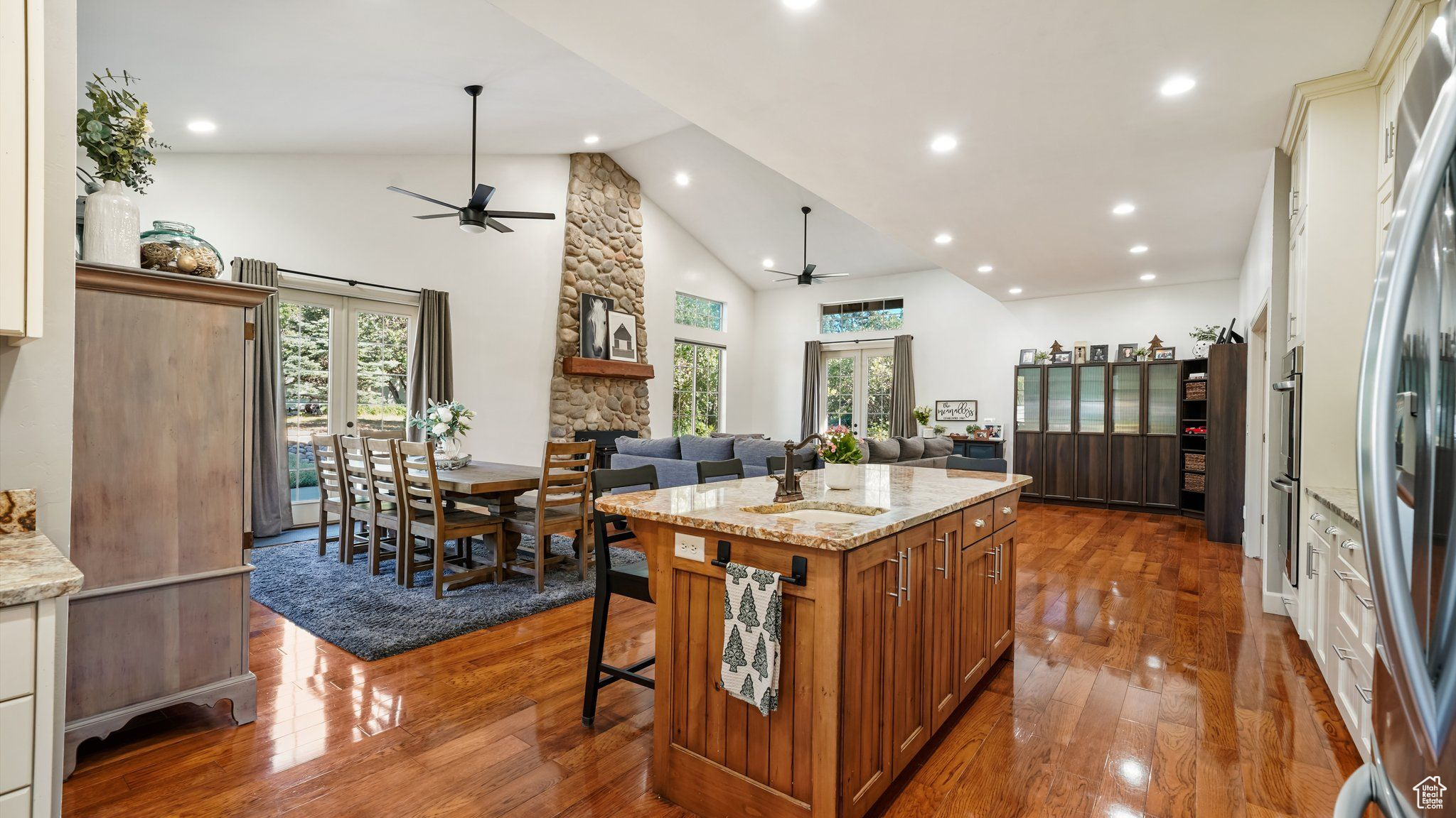 LAKE CREEK FARMS - Residential