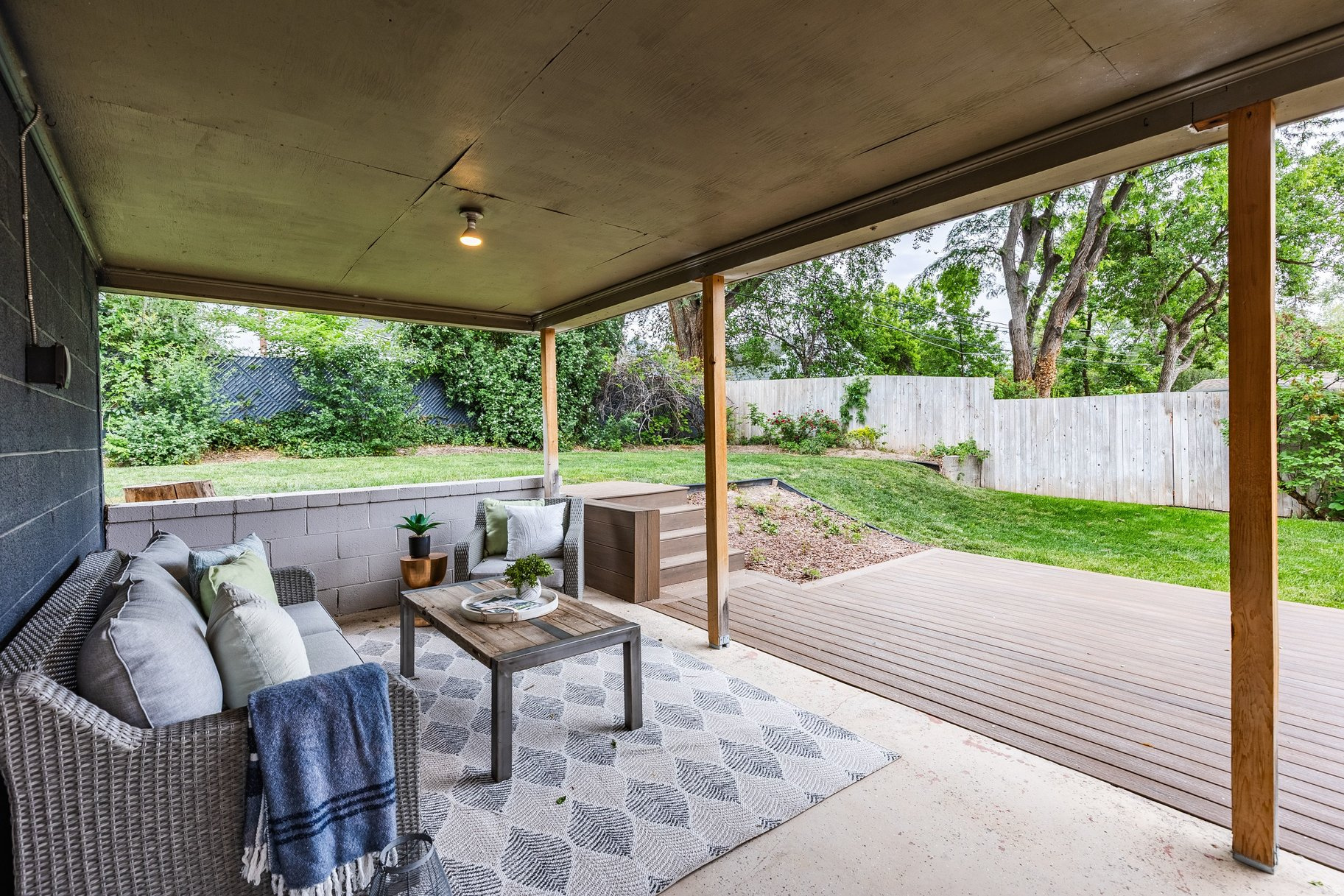 FEDERAL ACRES - Residential