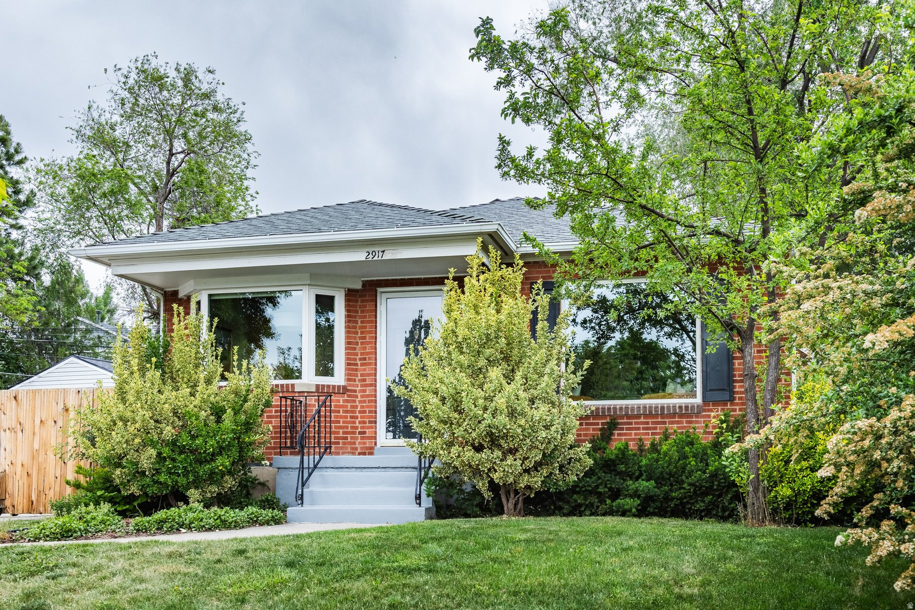 FEDERAL ACRES - Residential