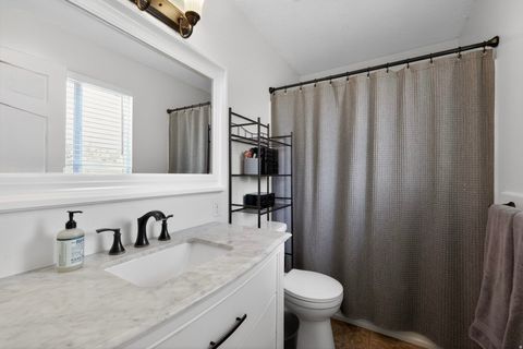 Tiny photo for 367 E 950 N, Lehi, UT 84043 (MLS # 2147692)