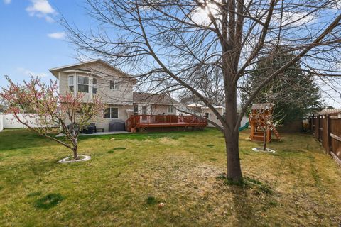 Tiny photo for 367 E 950 N, Lehi, UT 84043 (MLS # 2147692)
