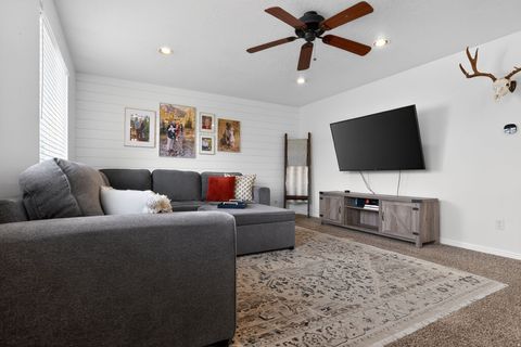 Tiny photo for 367 E 950 N, Lehi, UT 84043 (MLS # 2147692)