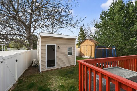 Tiny photo for 367 E 950 N, Lehi, UT 84043 (MLS # 2147692)