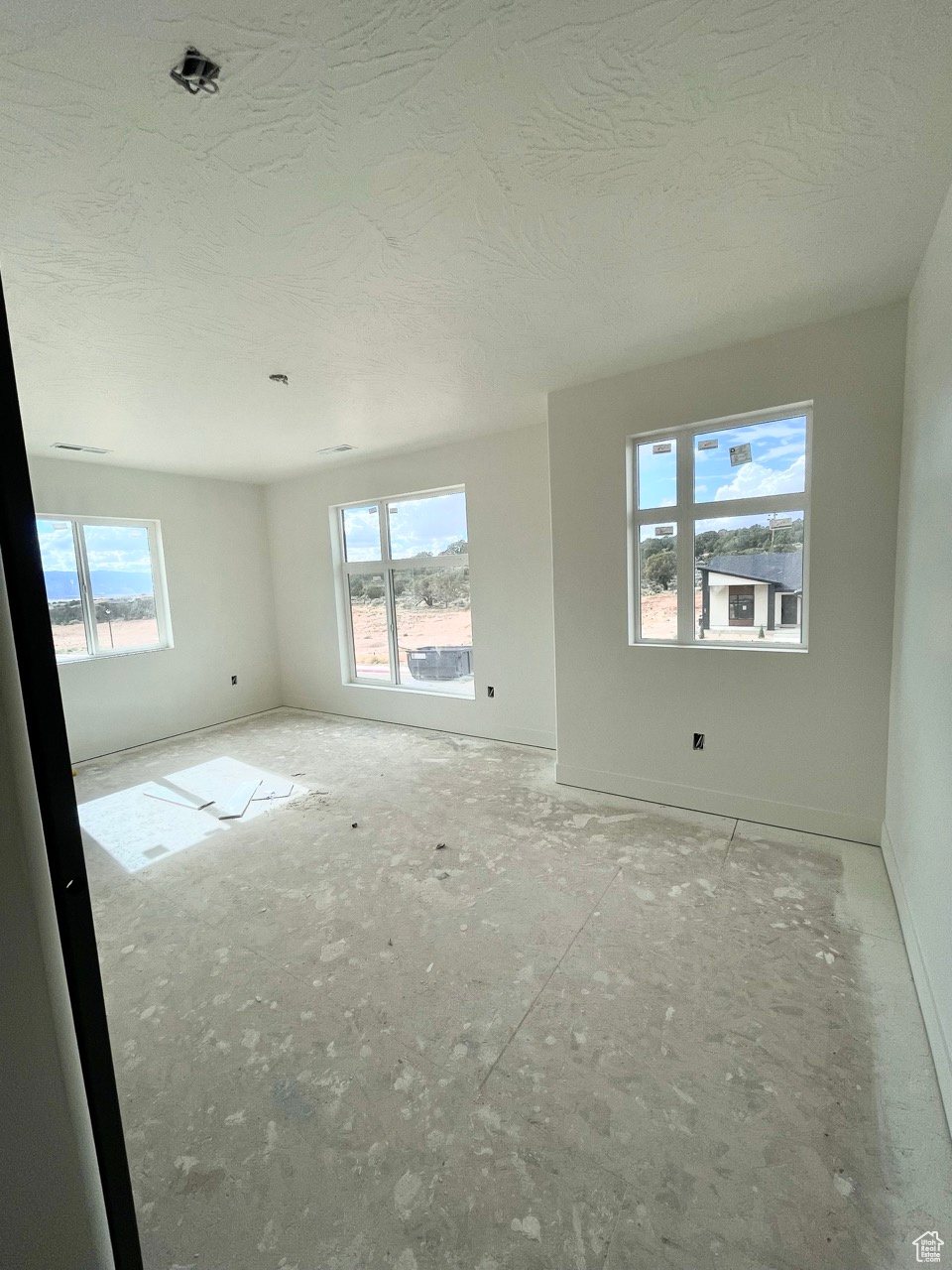 BLACK SAGE - Residential