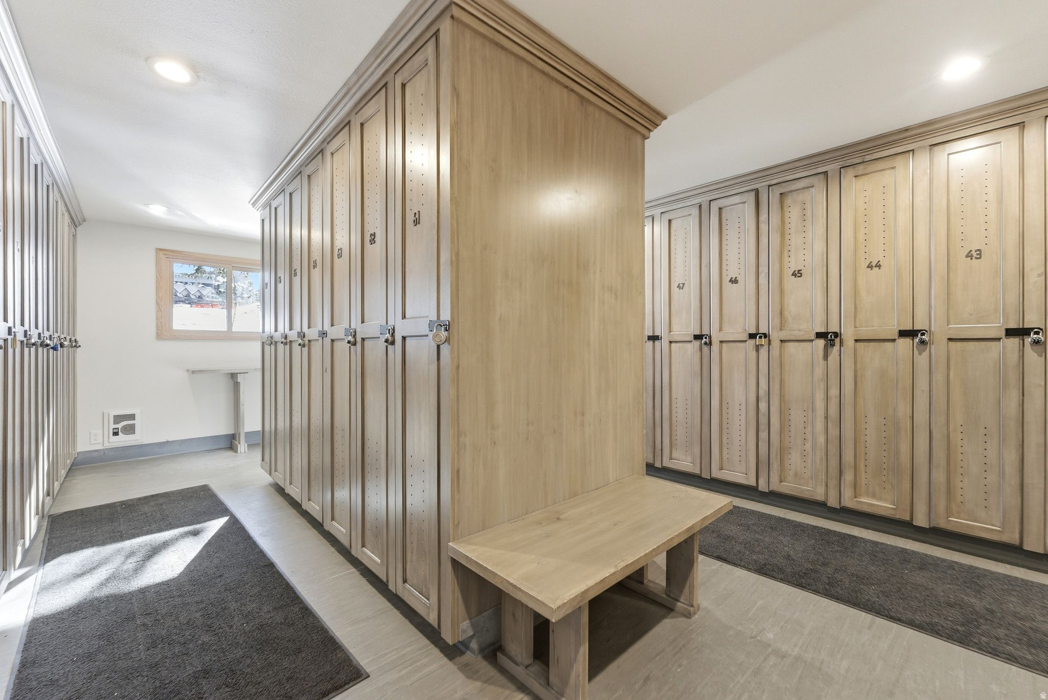 SNOWFLOWER - Residential