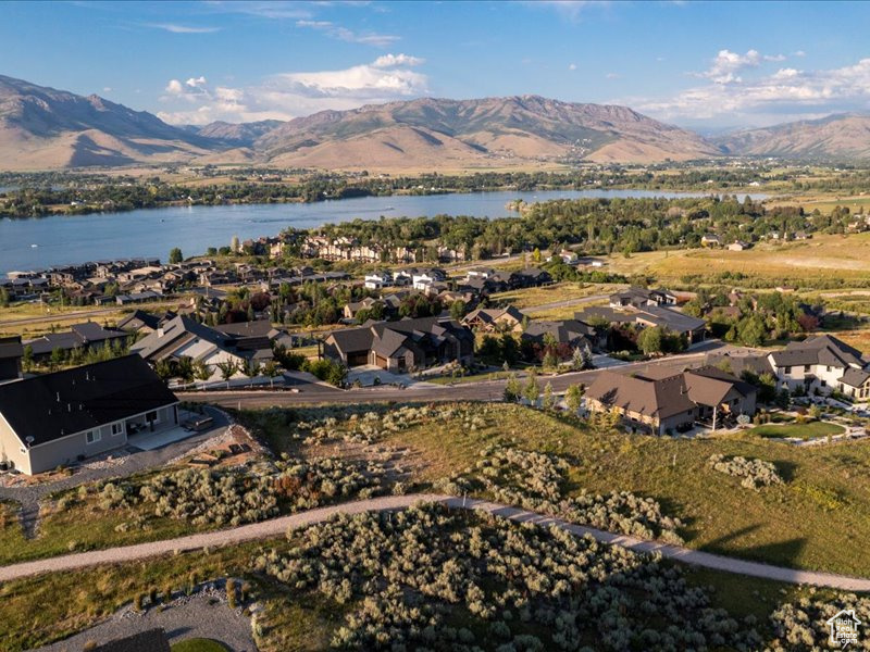 CHALETS AT EDGEWATER - Land
