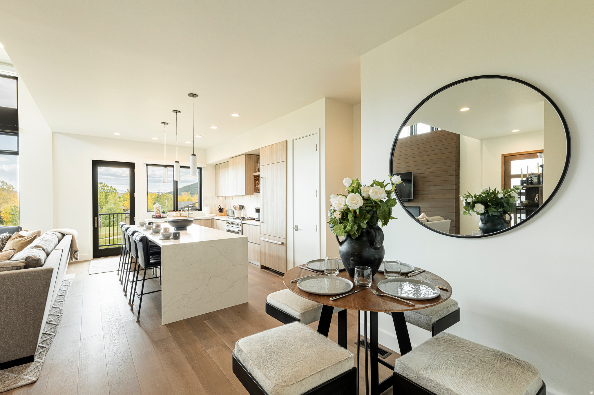 VIRIDIAN CONDOS - Residential