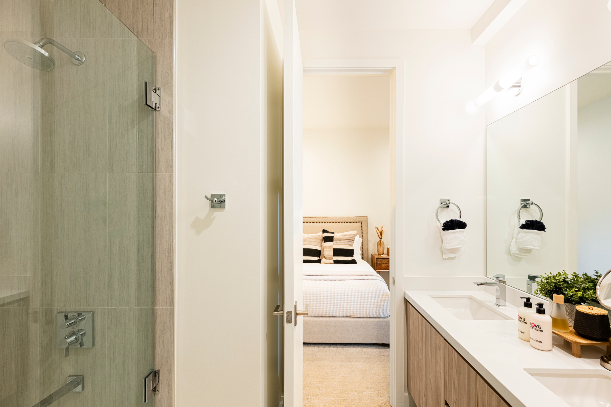 VIRIDIAN CONDOS - Residential