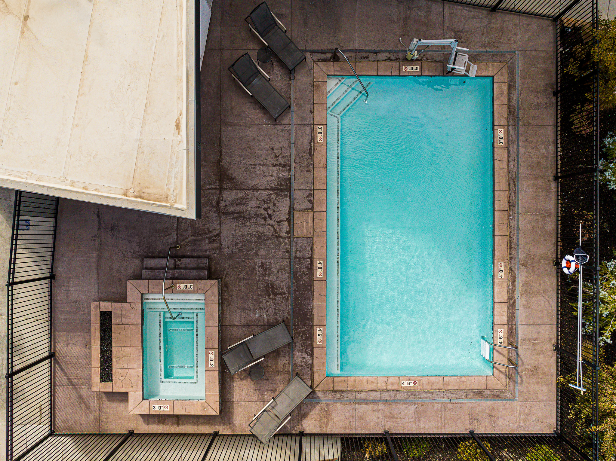 VIRIDIAN CONDOS - Residential