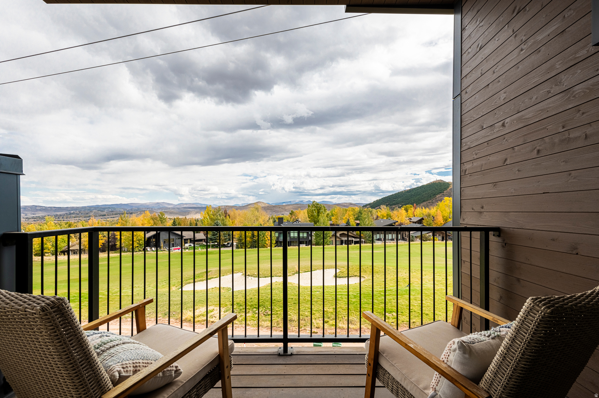 VIRIDIAN CONDOS - Residential