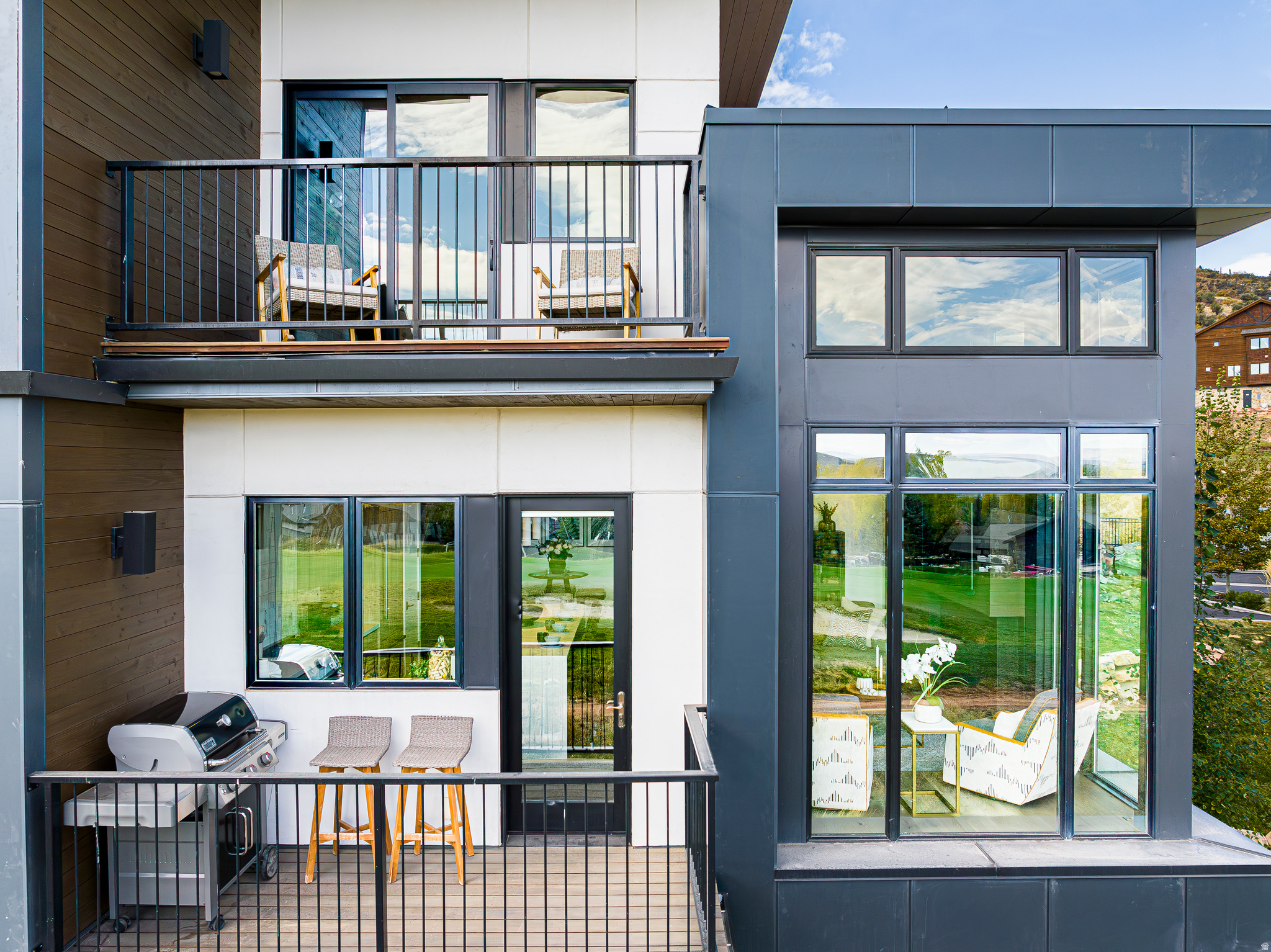 VIRIDIAN CONDOS - Residential