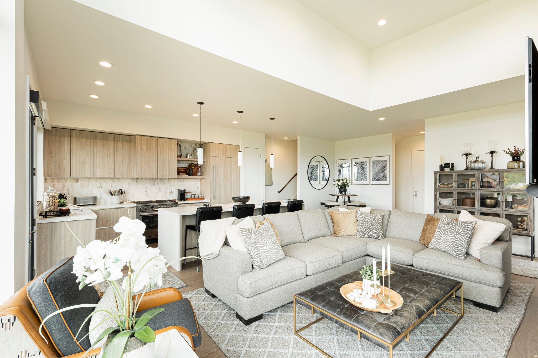 VIRIDIAN CONDOS - Residential