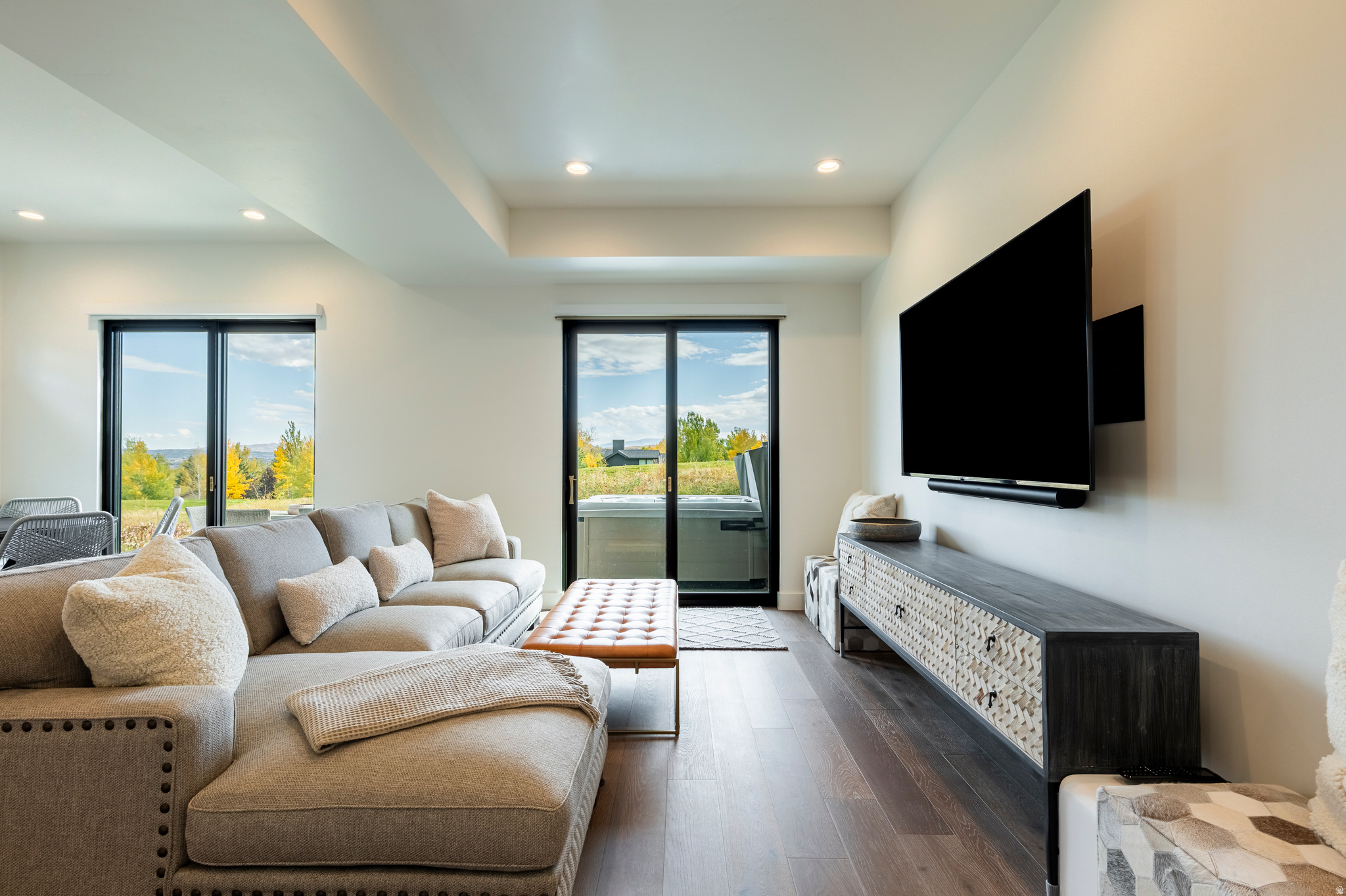 VIRIDIAN CONDOS - Residential