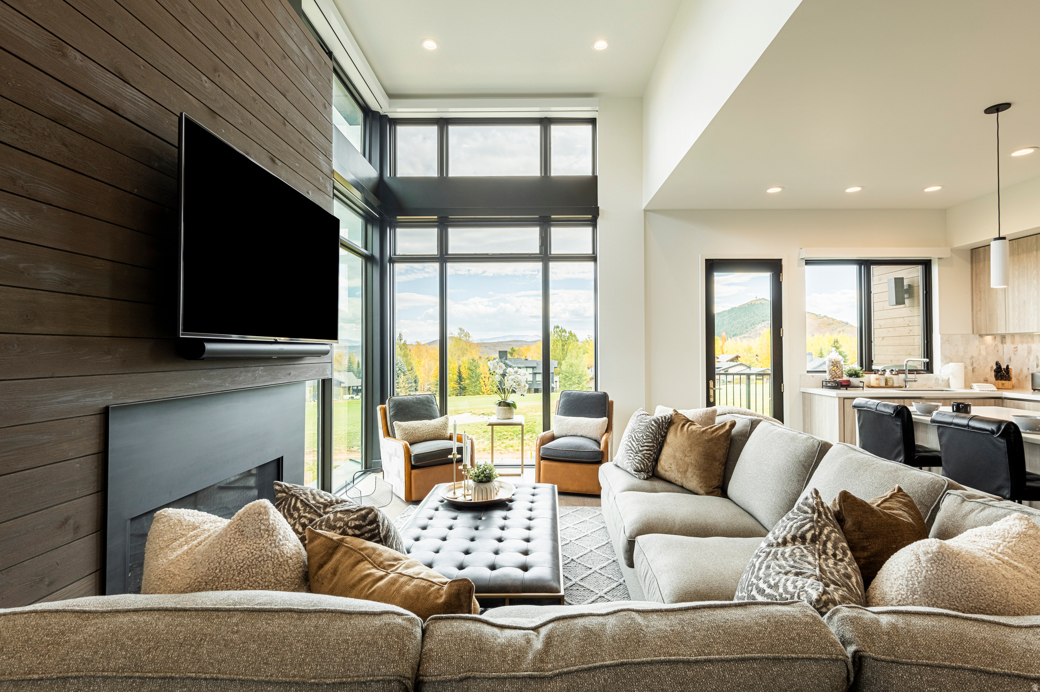 VIRIDIAN CONDOS - Residential