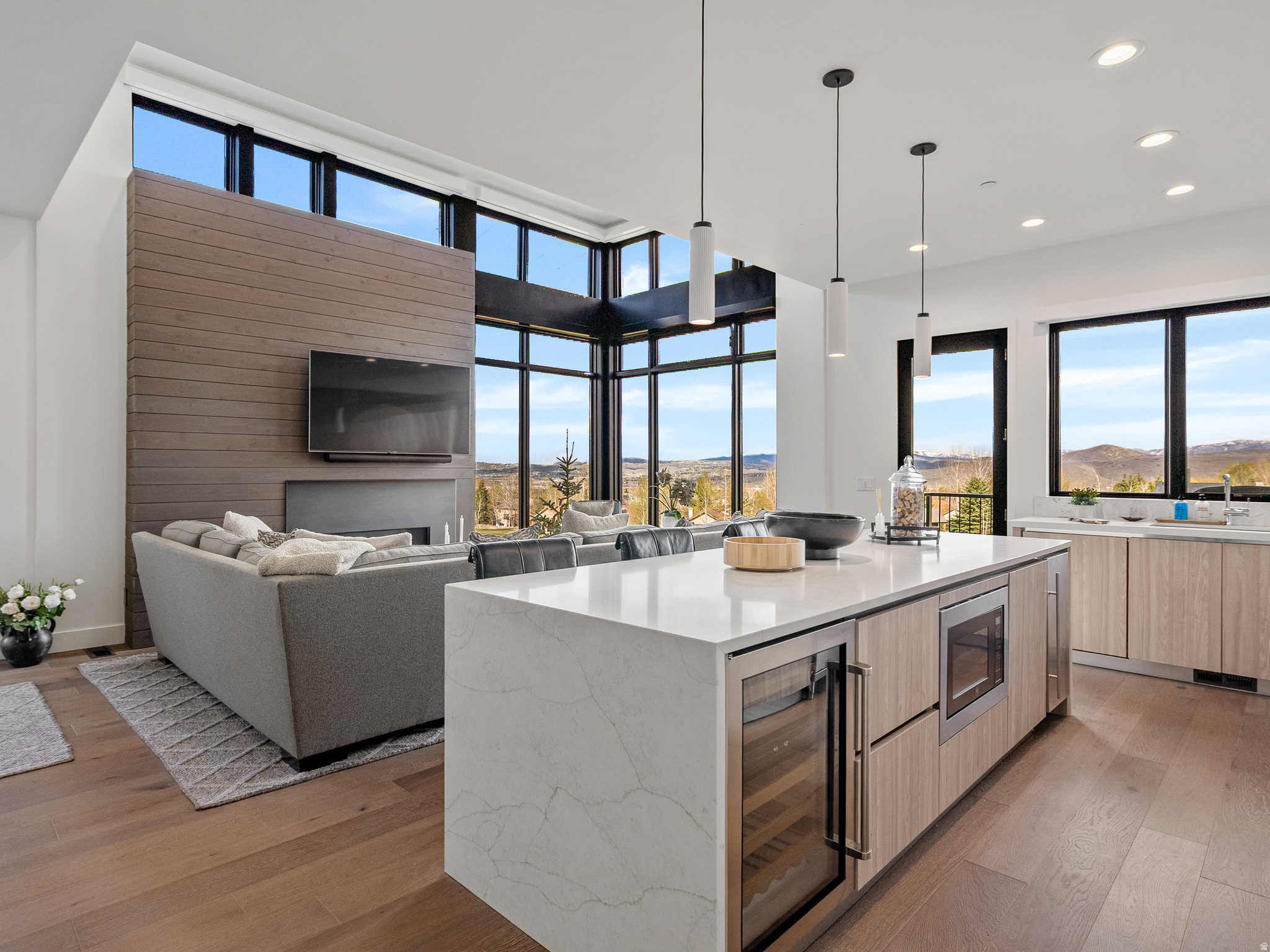 VIRIDIAN CONDOS - Residential