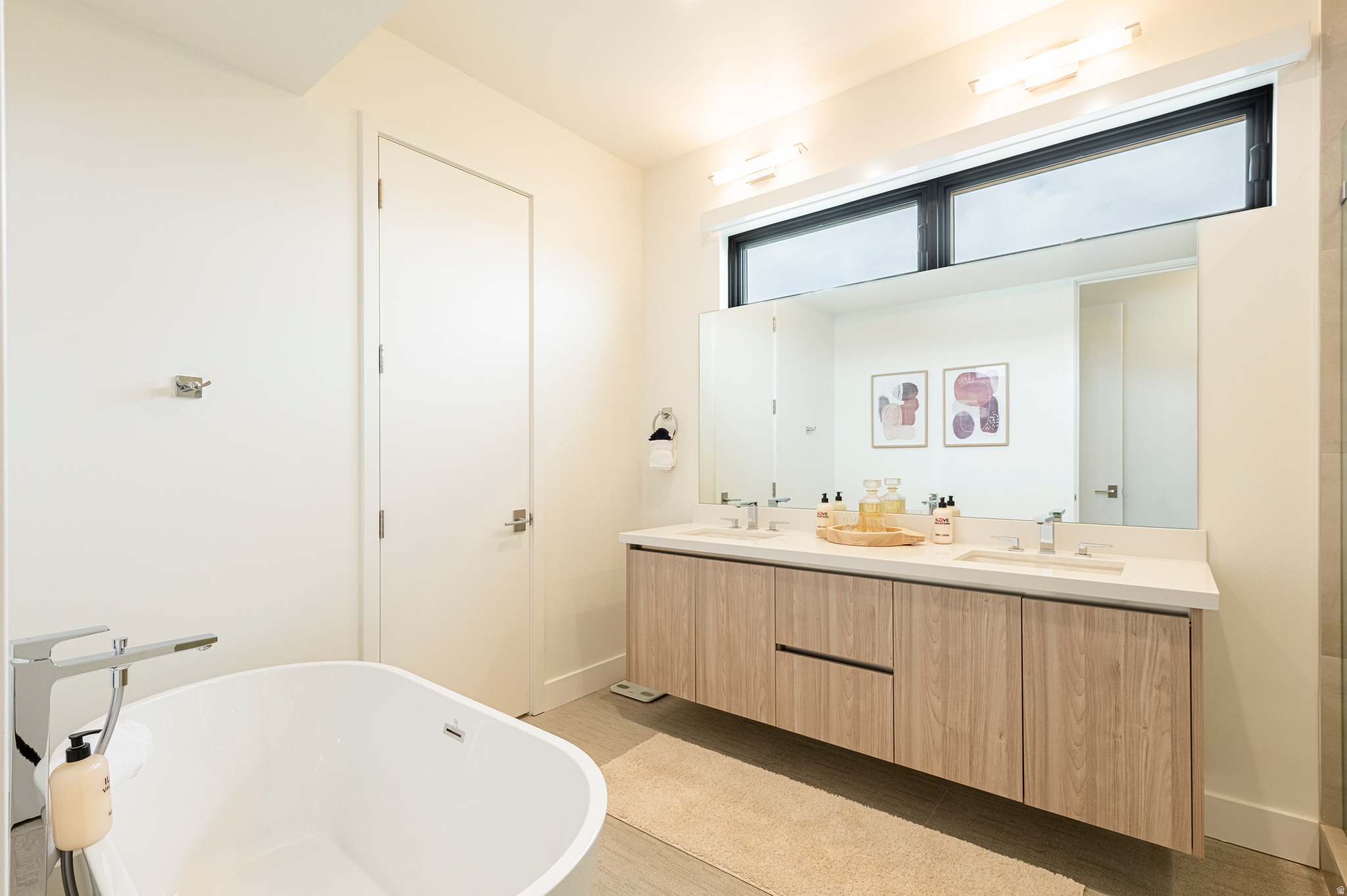 VIRIDIAN CONDOS - Residential