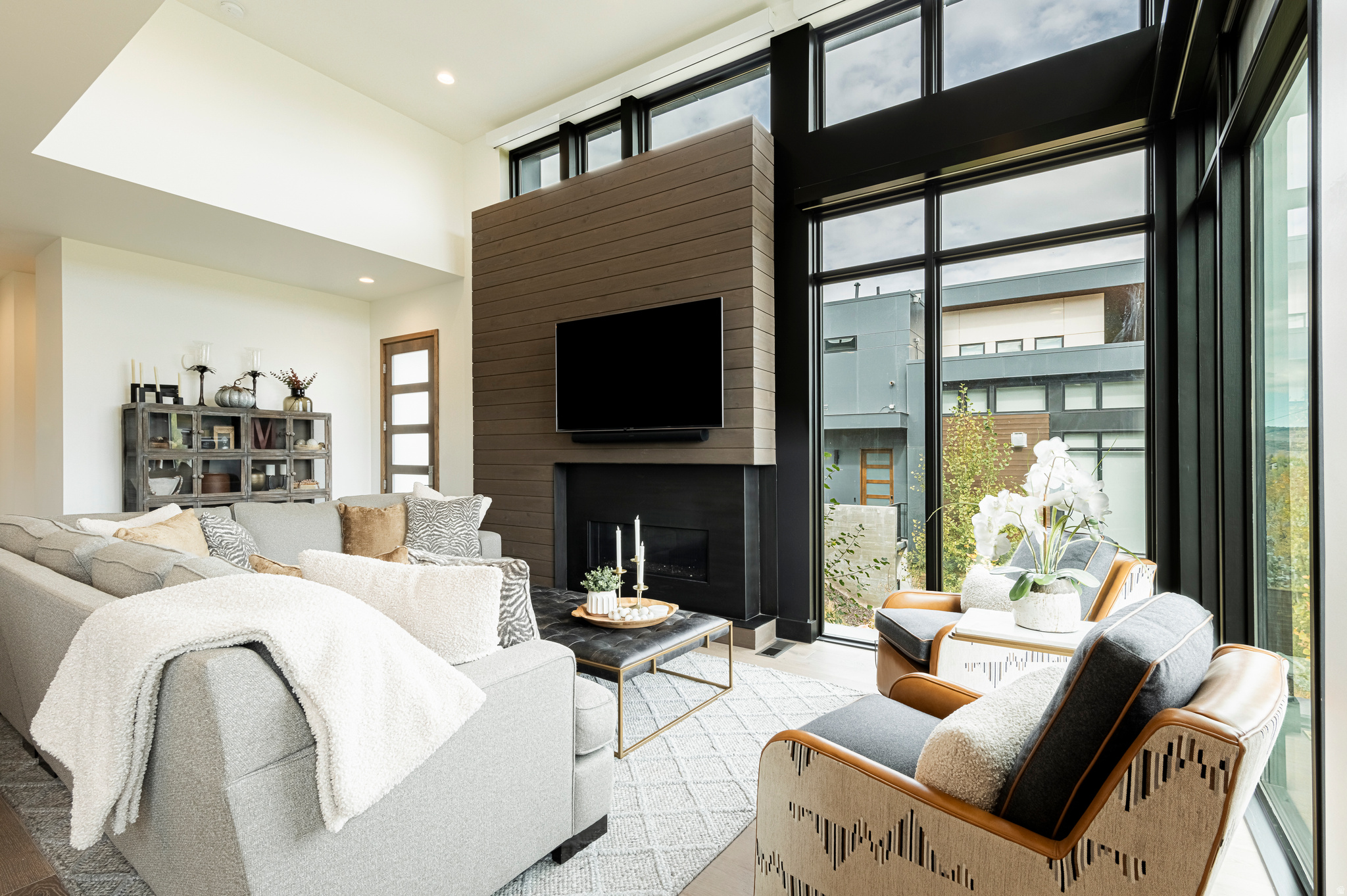 VIRIDIAN CONDOS - Residential