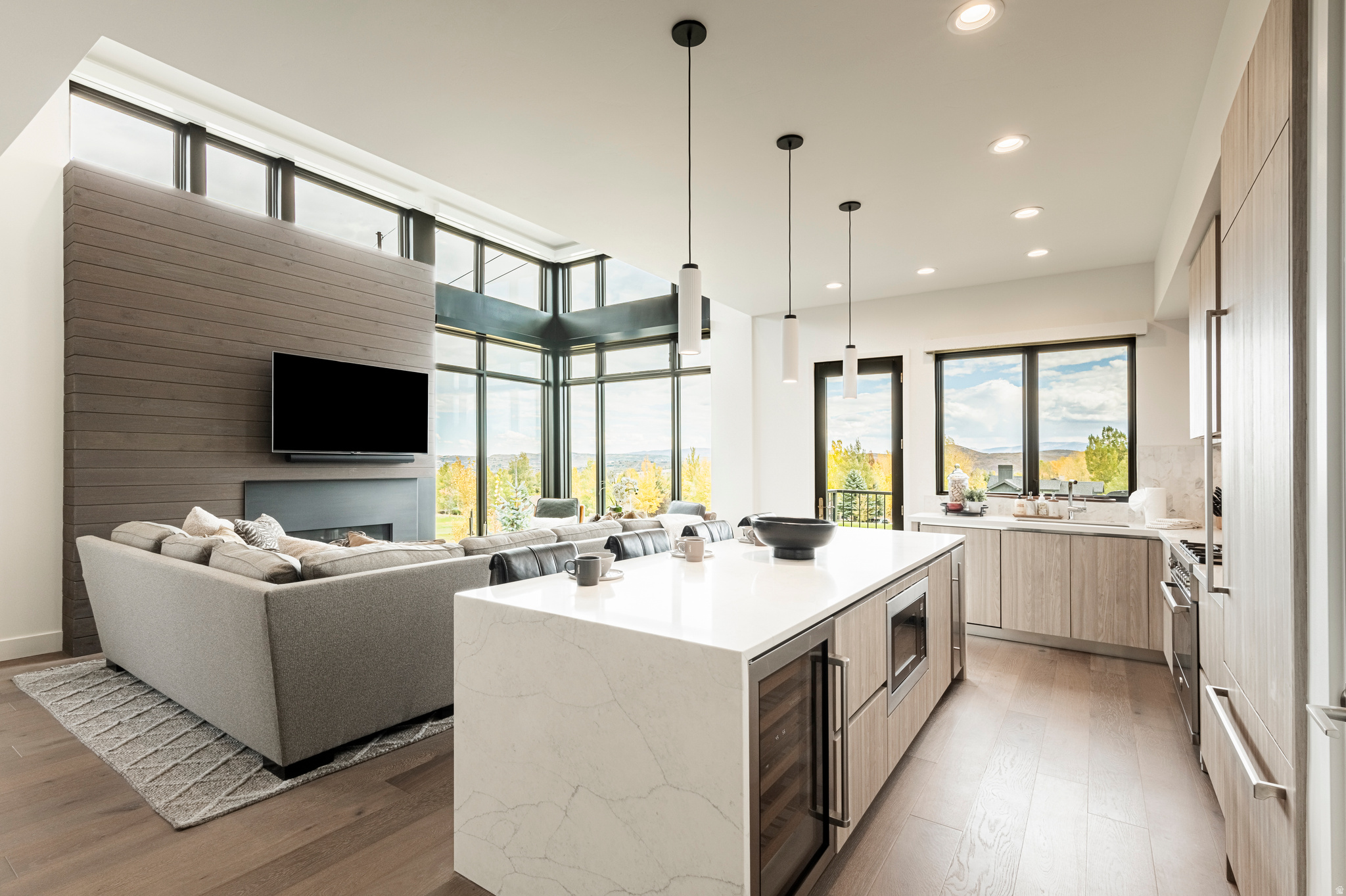 VIRIDIAN CONDOS - Residential