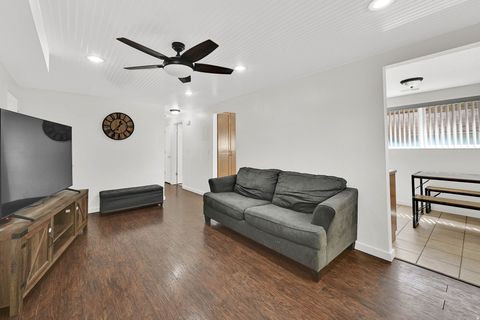 Tiny photo for 455 E 5600 S #D, Murray, UT 84107 (MLS # 2150327)