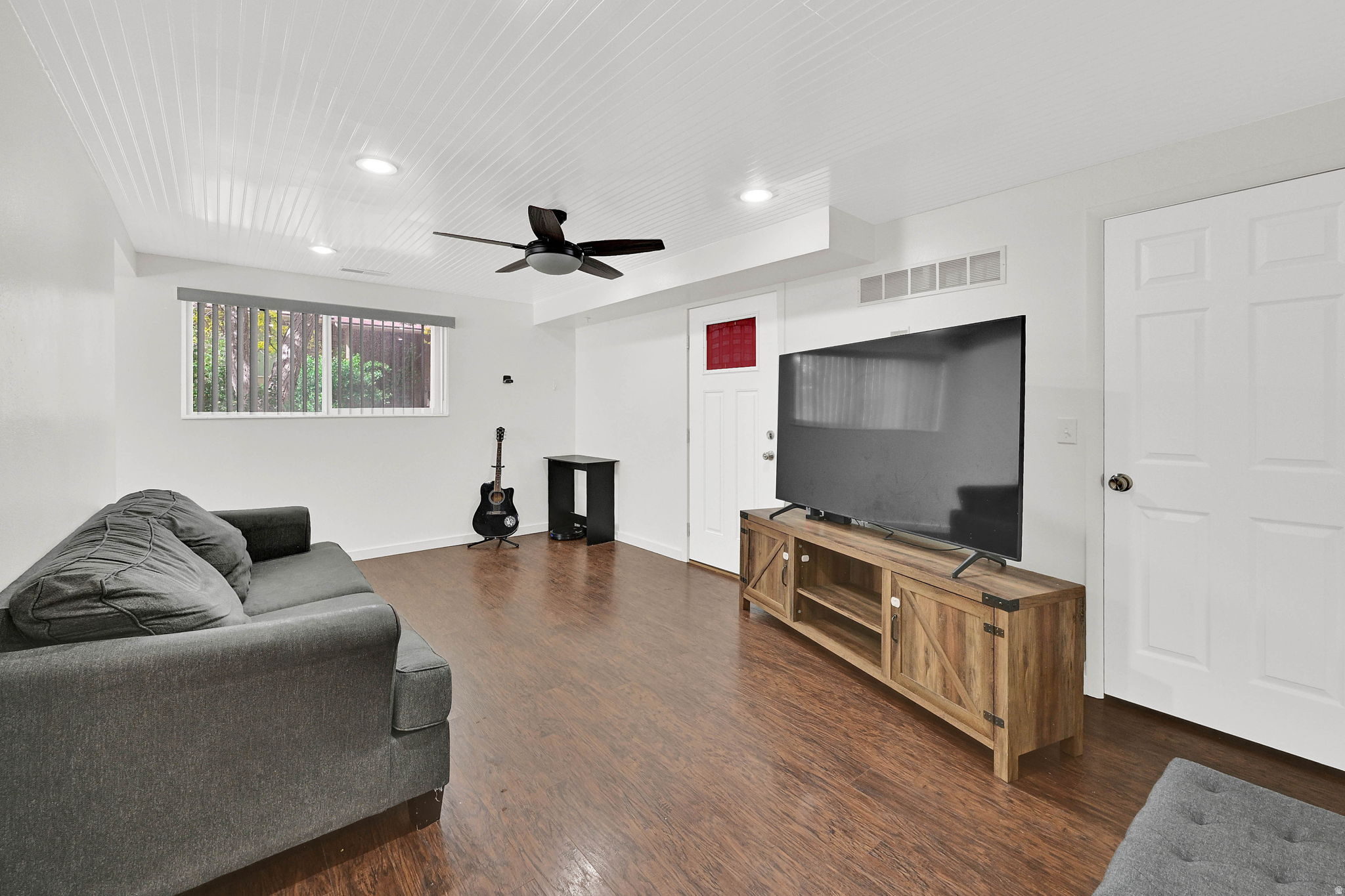 ASPEN GLEN CONDM - Residential