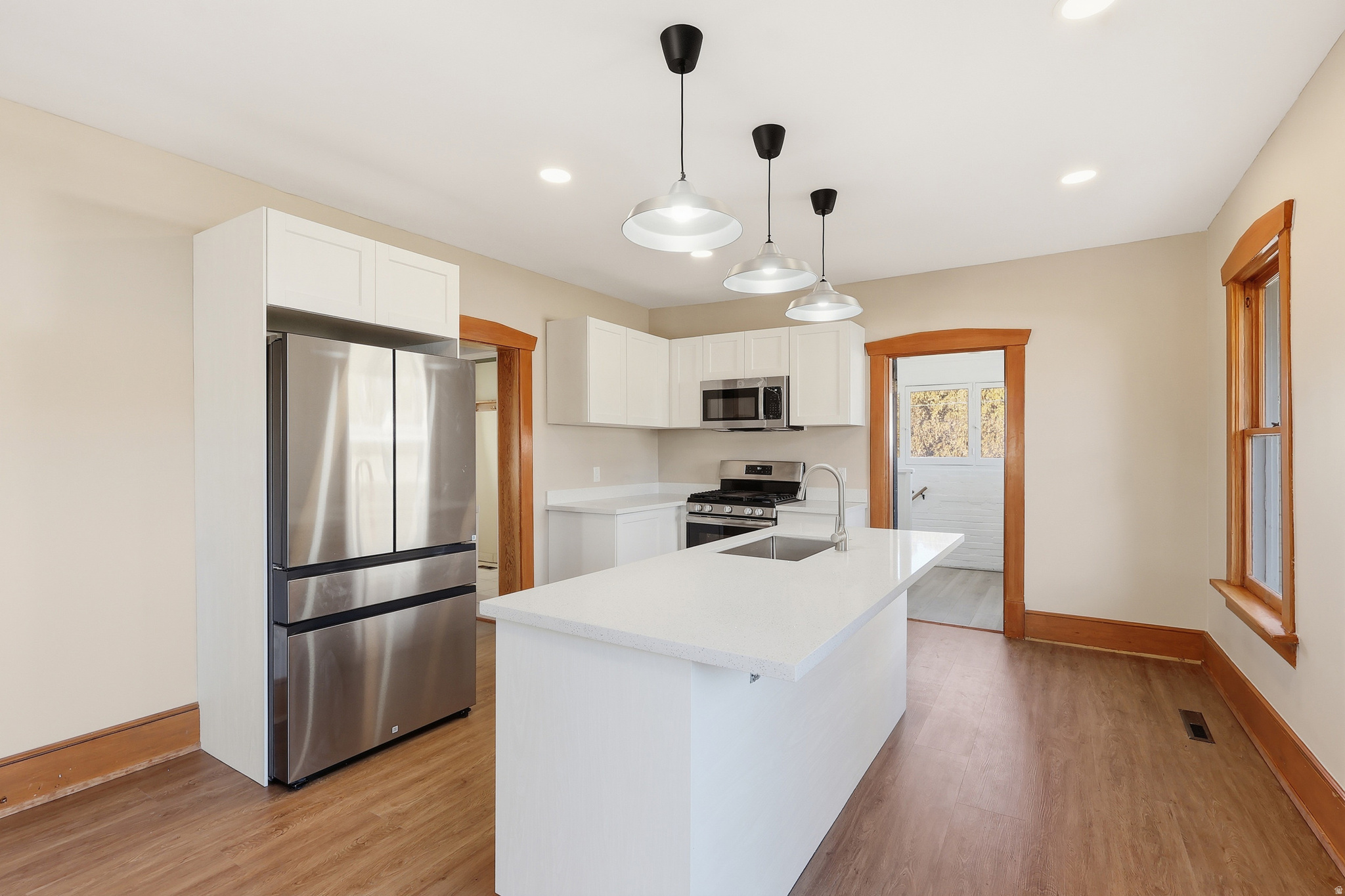 JACKSON SQ - Residential