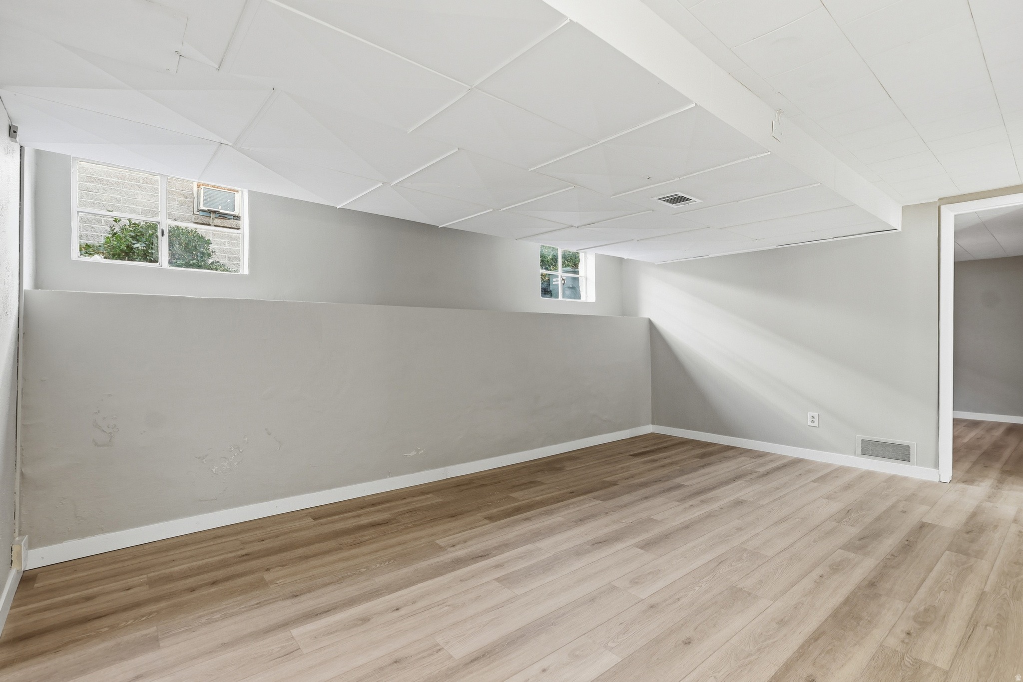 JACKSON SQ - Residential