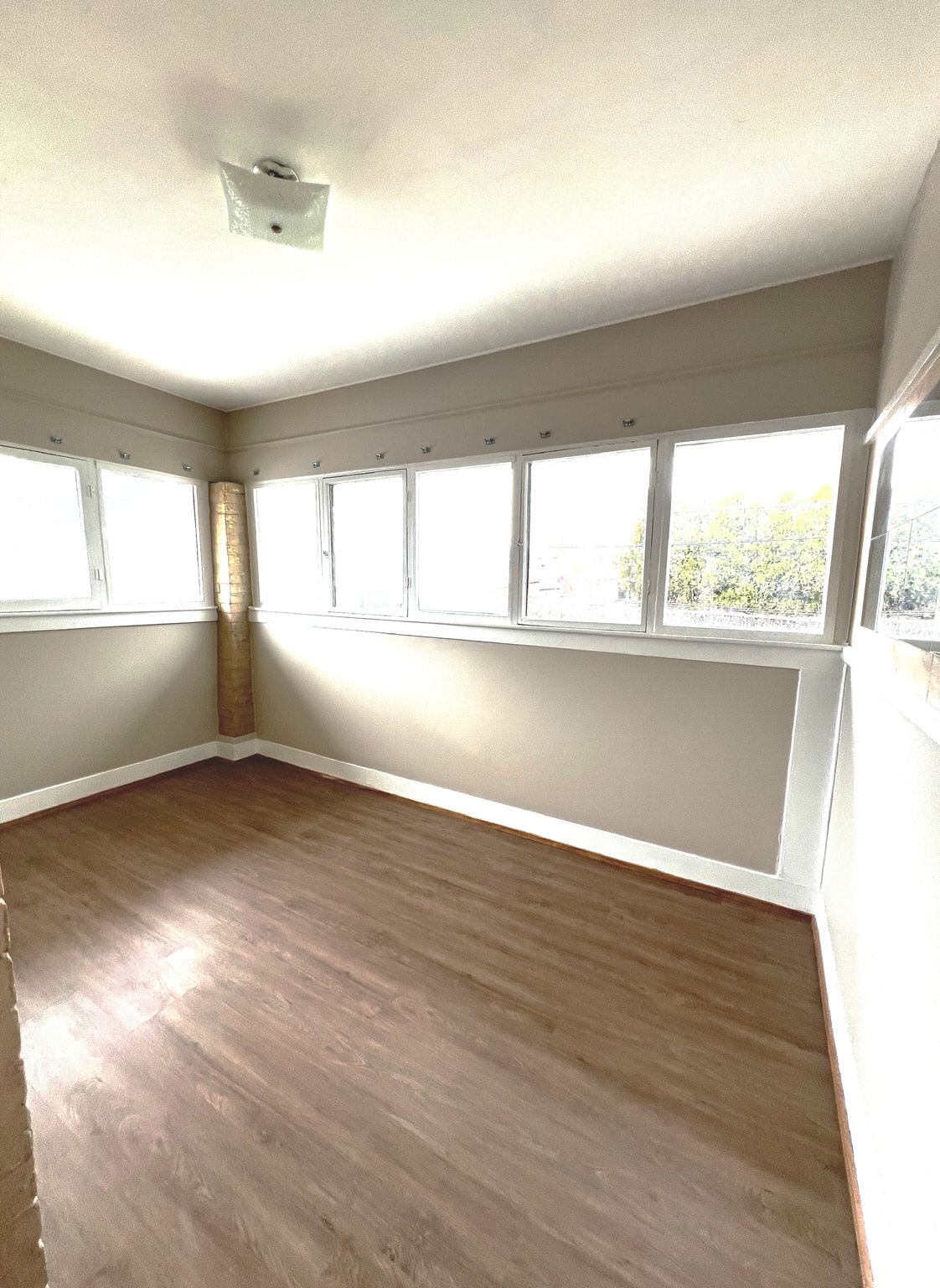 JACKSON SQ - Residential