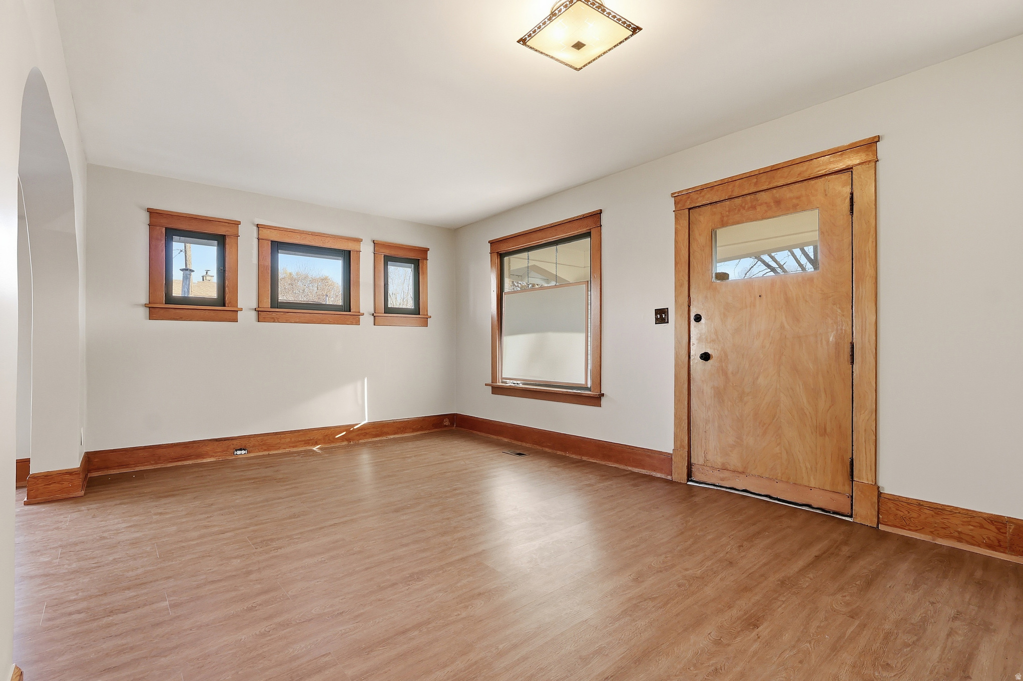 JACKSON SQ - Residential