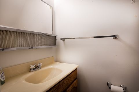 Tiny photo for 3343 S GEORGETOWN Sq E, Salt Lake City, UT 84109 (MLS # 2136949)