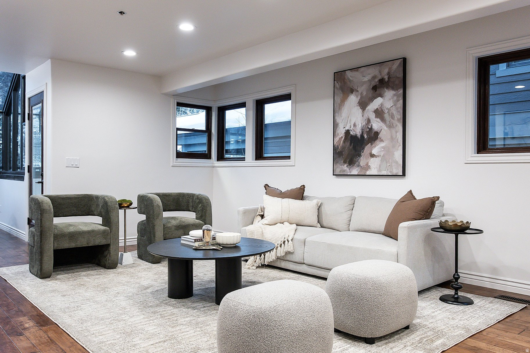 DALY DOUBLES - Residential