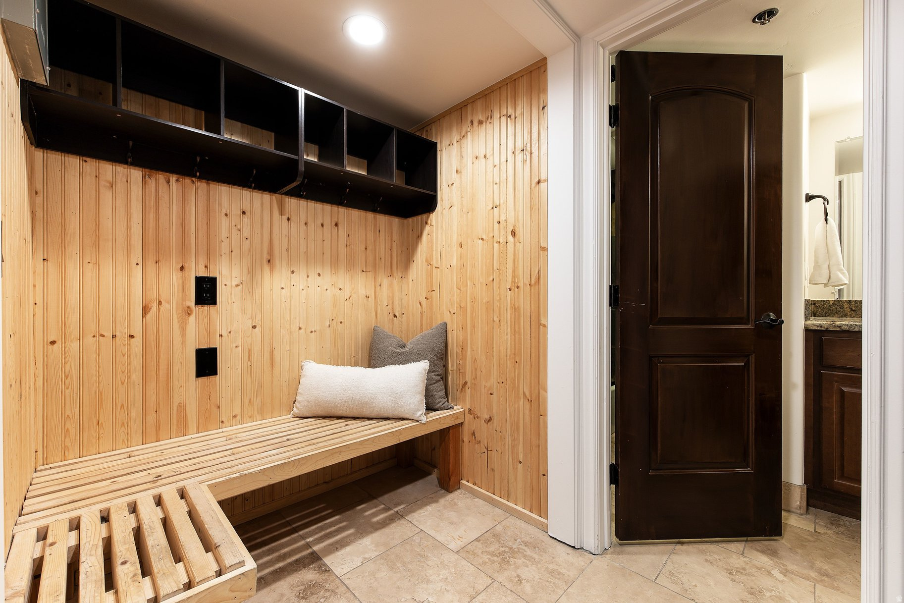 DALY DOUBLES - Residential