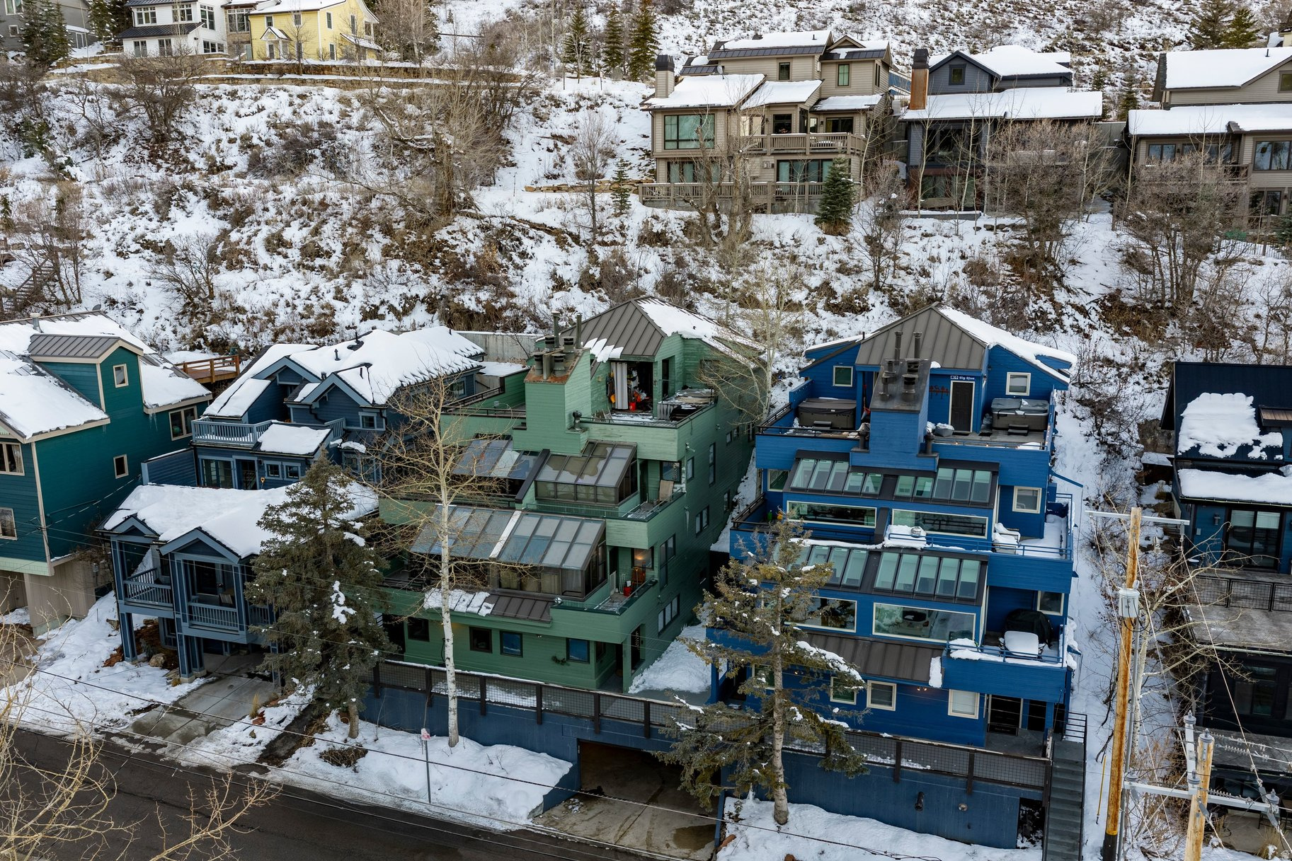 DALY DOUBLES - Residential