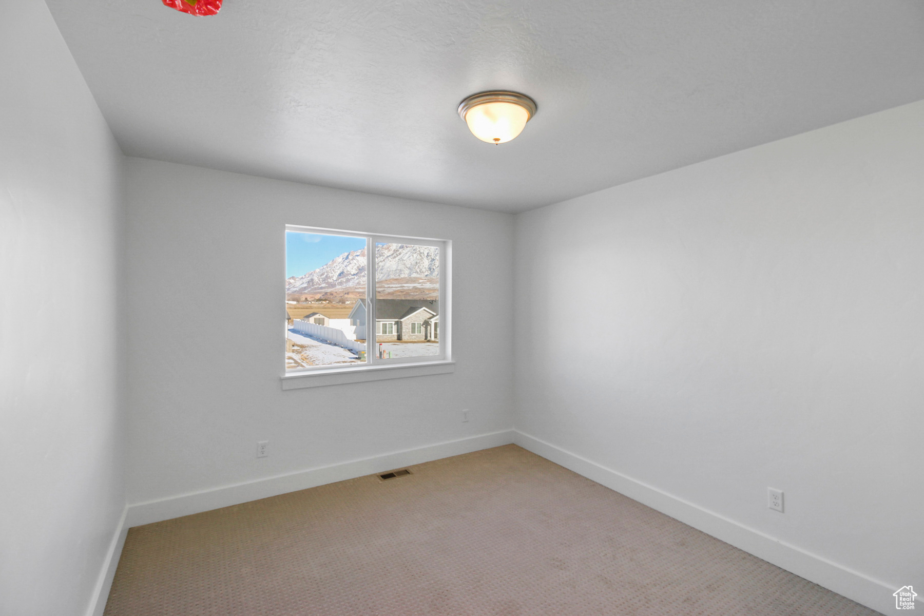 HART ESTATES - Residential