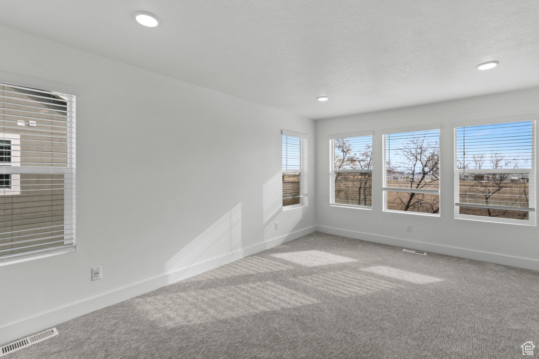 HART ESTATES - Residential