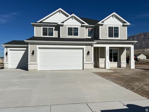2396 W 2950 N 109 Farr West UT 84404