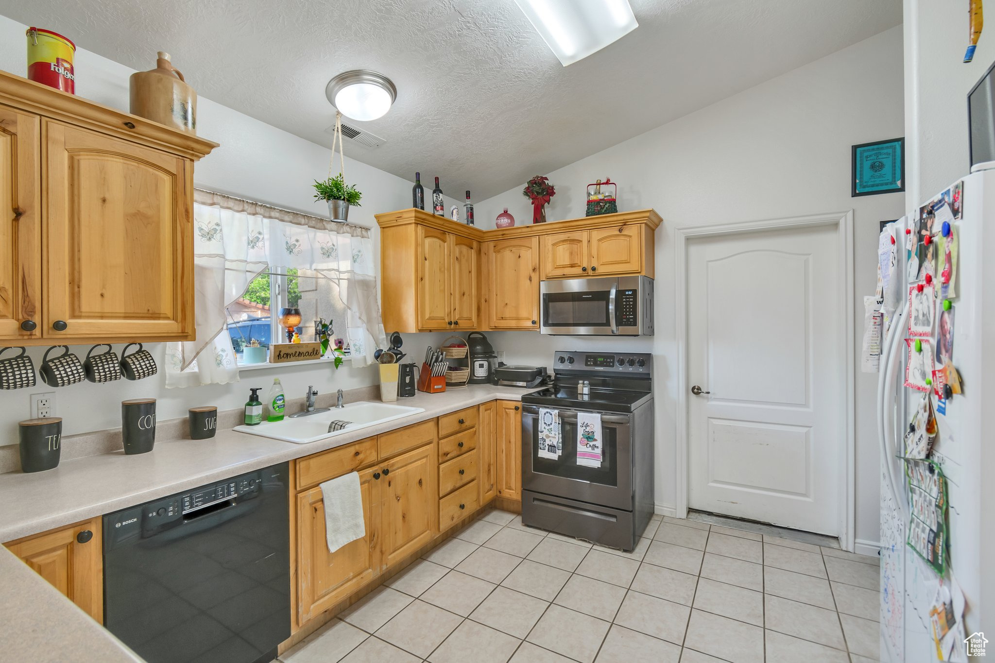 CIMARON TERRACE A 2ND AMD - Residential