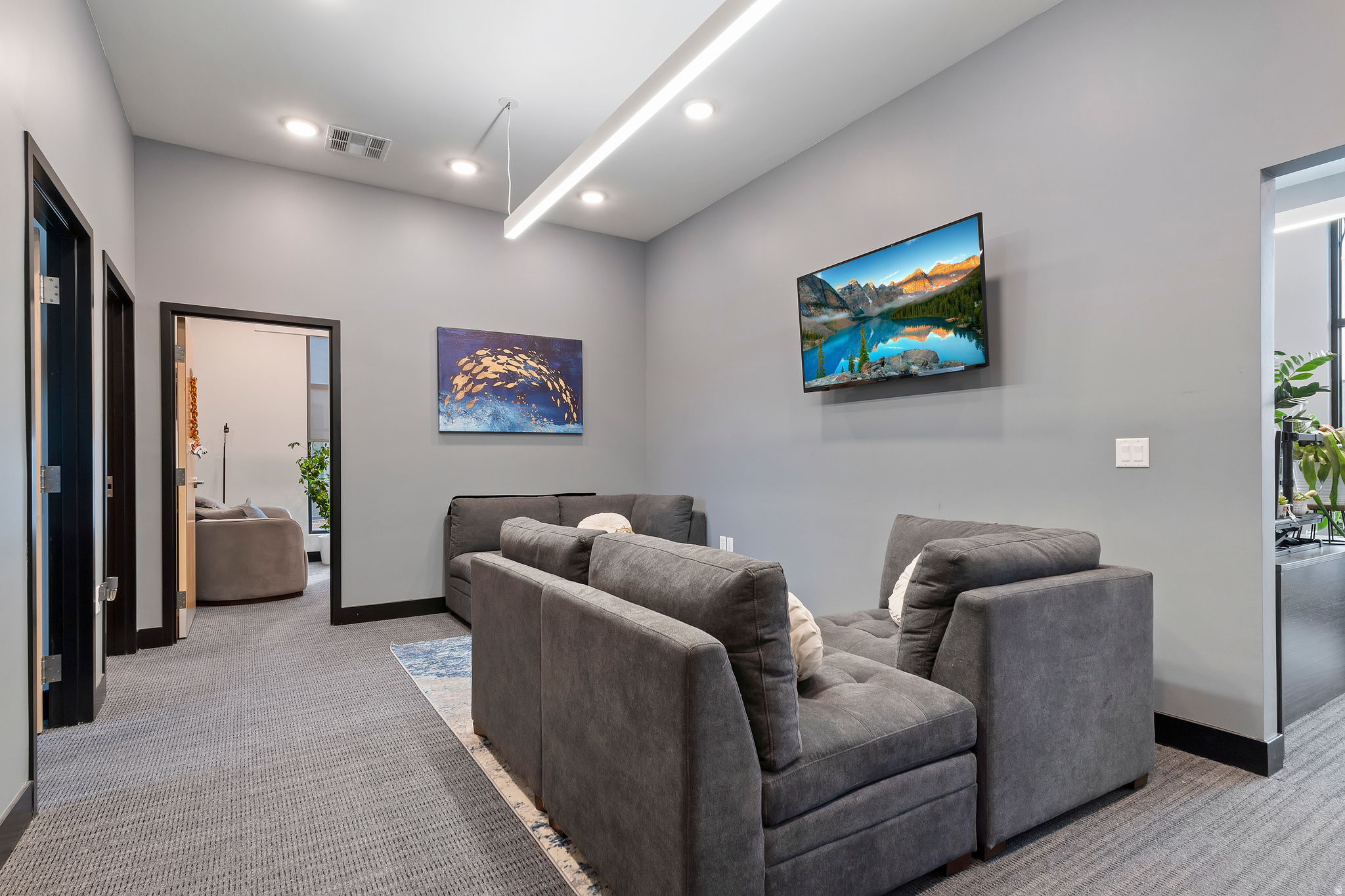 JORDAN - Commercial Sale