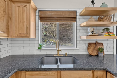 Tiny photo for 15082 S EAGLE CREST DR, Draper (UT Cnty), UT 84020 (MLS # 2182081)