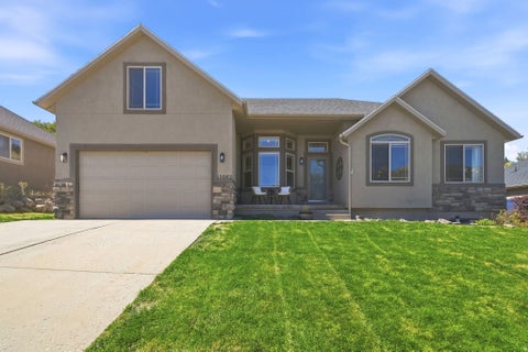 Tiny photo for 15082 S EAGLE CREST DR, Draper (UT Cnty), UT 84020 (MLS # 2182081)