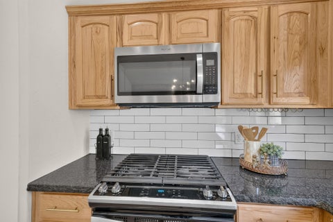 Tiny photo for 15082 S EAGLE CREST DR, Draper (UT Cnty), UT 84020 (MLS # 2182081)