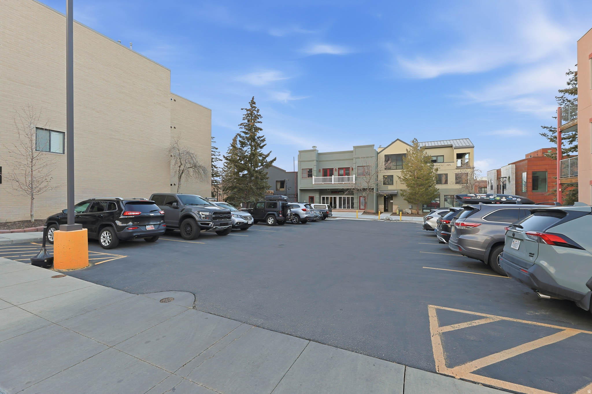 NEW CLAIM CONDOMINIUM - Residential