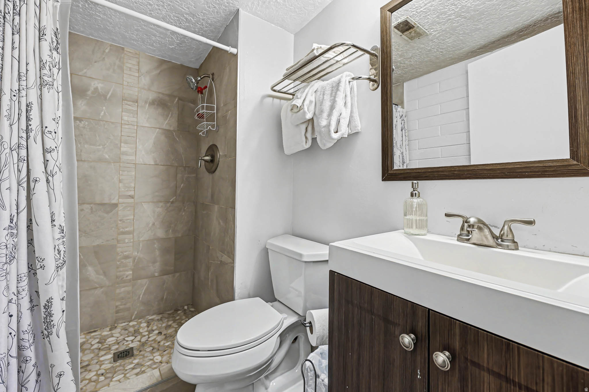 NEW CLAIM CONDOMINIUM - Residential