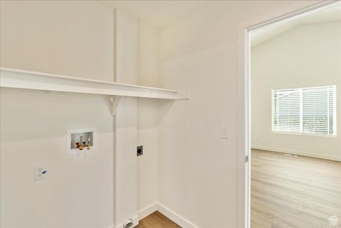 Tiny photo for 67 N 370 E, American Fork, UT 84003 (MLS # 2116365)
