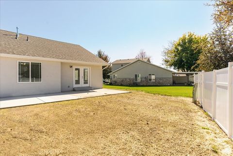 Tiny photo for 67 N 370 E, American Fork, UT 84003 (MLS # 2116365)